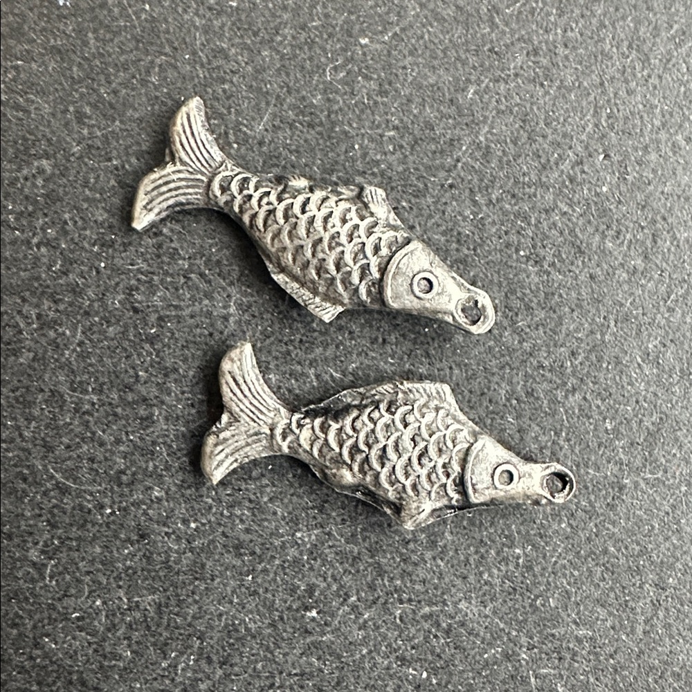 Vintage Chinese Metal Charms Bundle - Picture 3 of 7